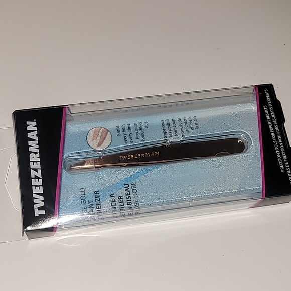 Tweezerman Rose Gold Slant Tweezer - Picture 1 of 3